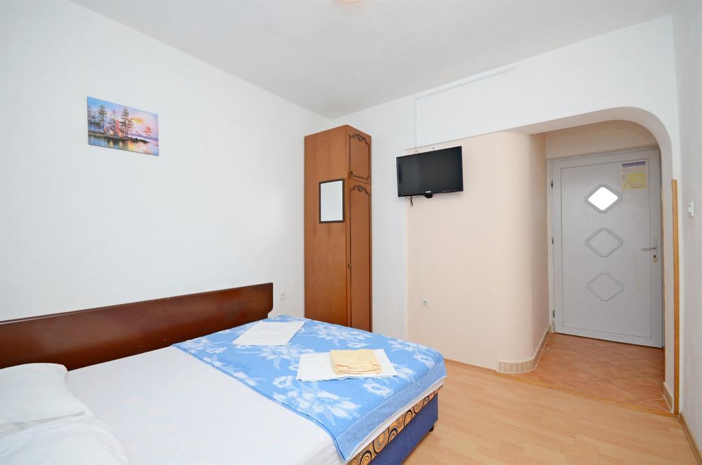 Apartments Josko Carnac Ngoại thất bức ảnh